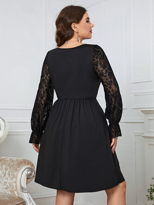 Elegant Lace Knee-Length Dress