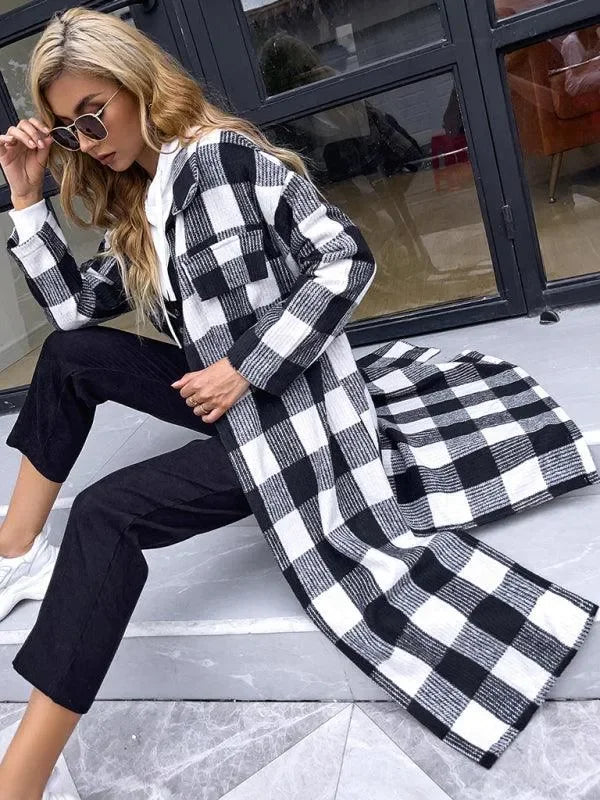 Woman's Plaid Slim Overcoat