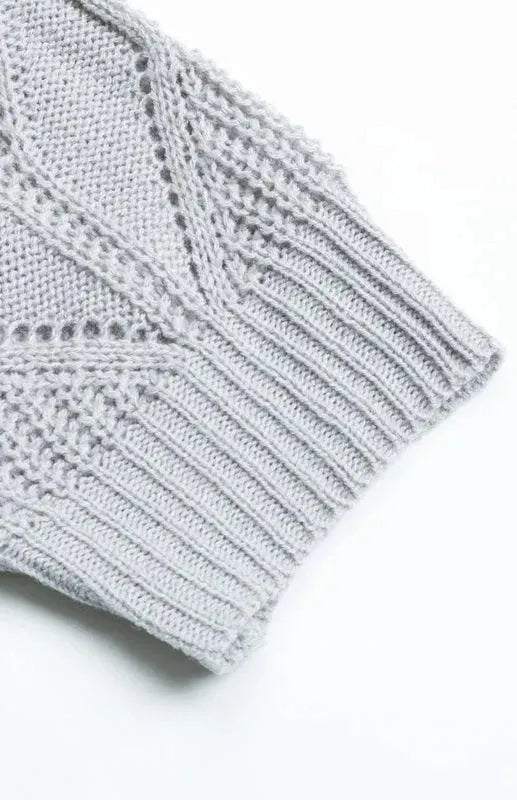 Women’s Lightweight Longline Cardigan Sweater – V-Neck