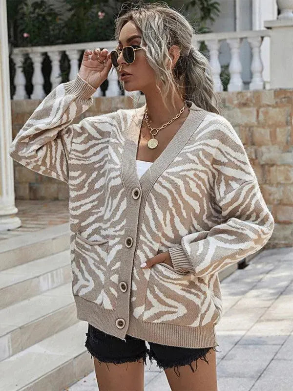 Women’s Oversized Geometric Cardigan Sweater – Knit Style