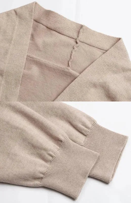 Women’s Patchwork V-Neck Cardigan Sweater – Contrast Knit