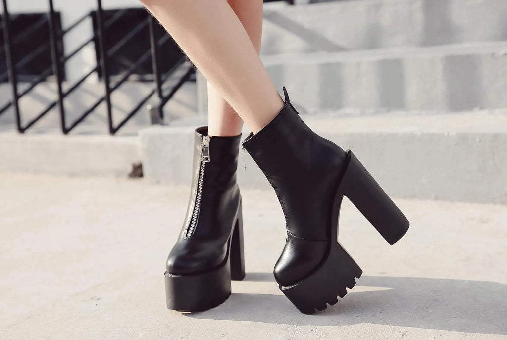 Black Zipper Platform Heel Boots - Boots - LeStyleParfait