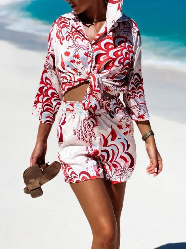 Chic Women Tropical Collar Two-Piece Shorts Set - Tropical Shorts Set - LeStyleParfait
