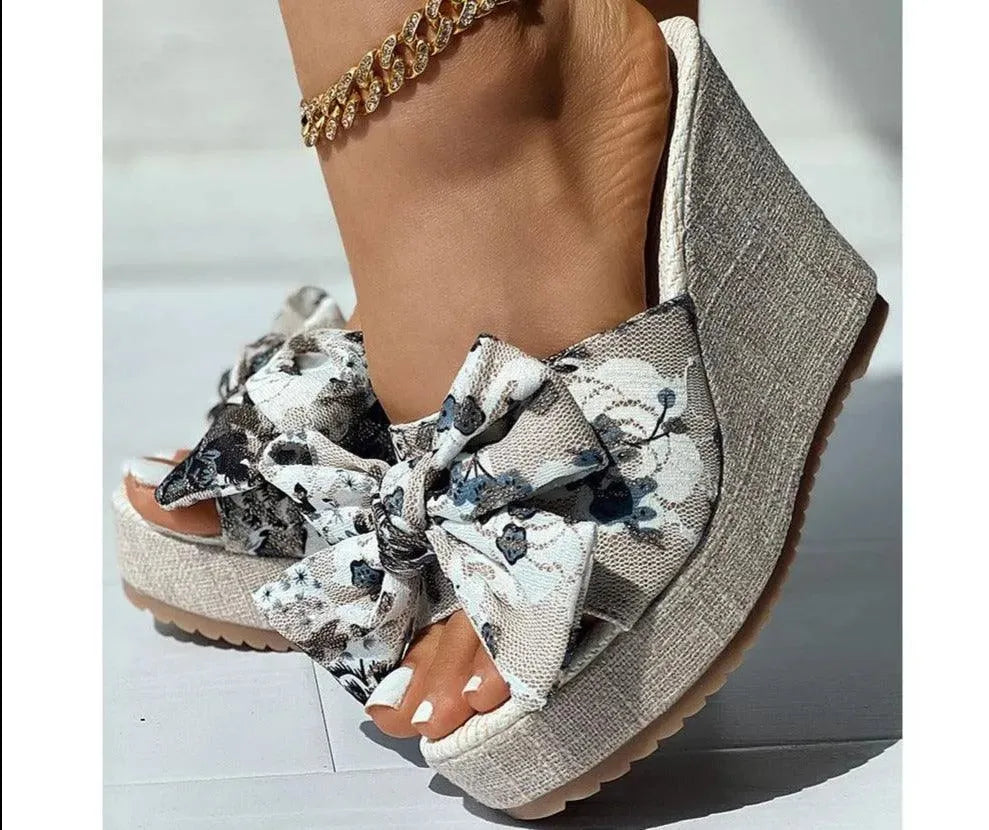 Chunky Printed Wedge Sandals - Wedge Shoes - LeStyleParfait