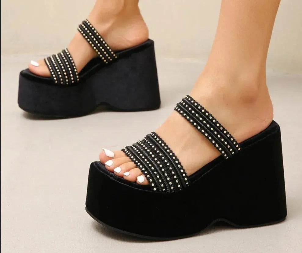 Chunky Printed Wedge Sandals - Wedge Shoes - LeStyleParfait