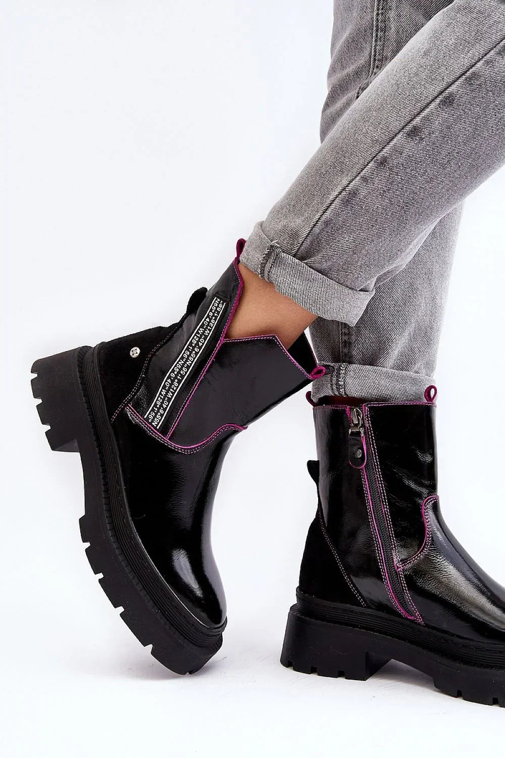  Heeled low shoes model 190707 Step in style 