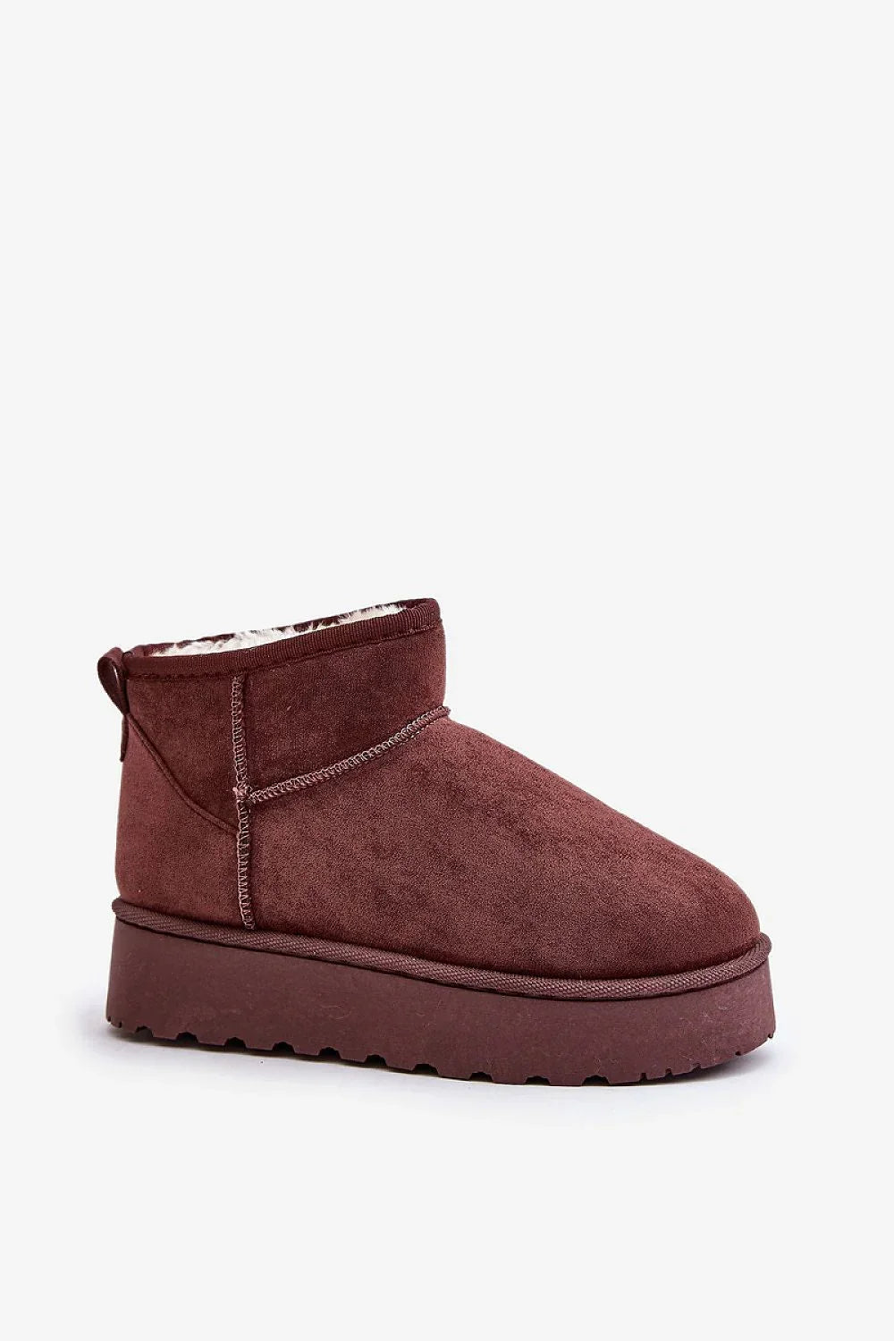 Snow boots model 202216 Step in style 