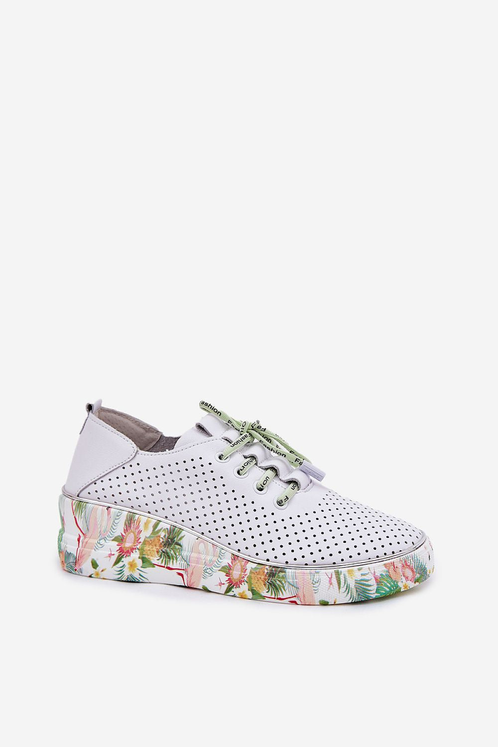  Half shoes model 212555 Step in style 