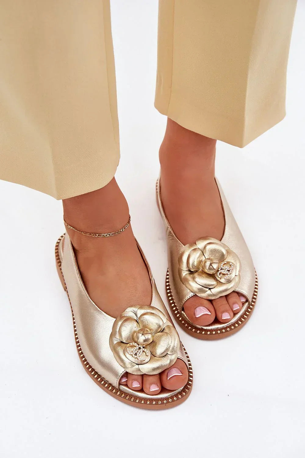  Sandals model 214703 Step in style 