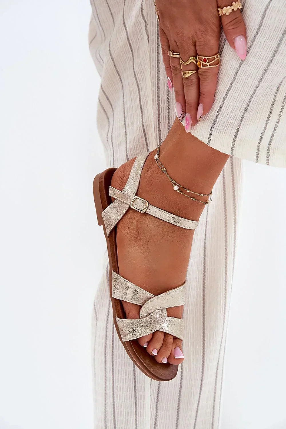  Sandals model 215350 Step in style 