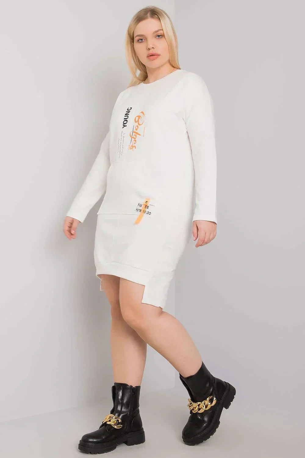  Daydress model 160091 Relevance  fashion image