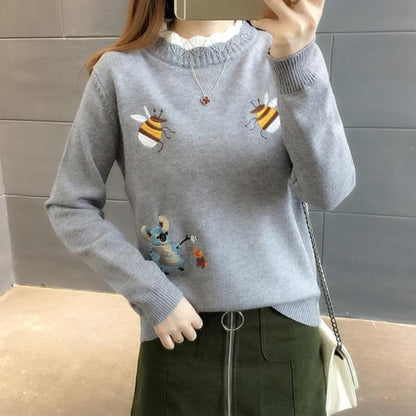 Embroidered Crewneck Women Sweater - Pullover Sweater - LeStyleParfait