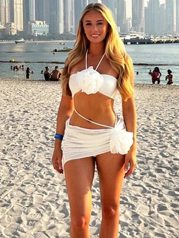 Ensemble de bikini bandeau blanc à motifs floraux pour femme