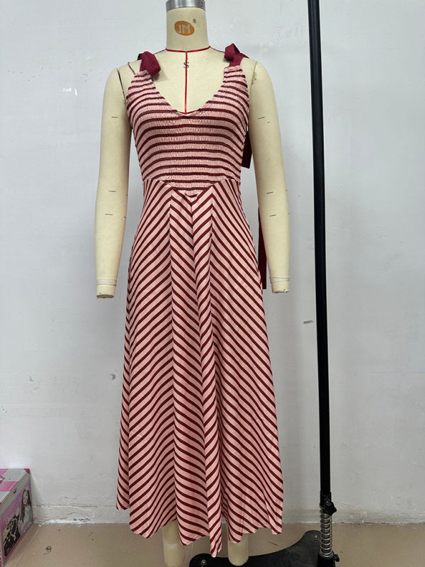 Chic Strappy Backless Midi Dress