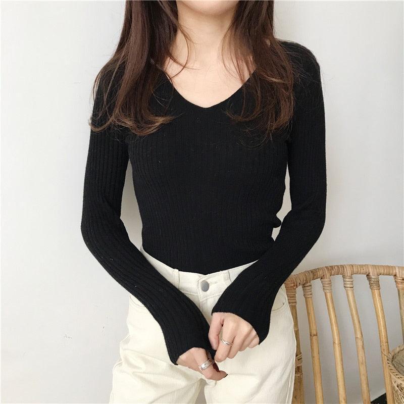 V-Neck Slim Knitted Sweater - Pullover Sweater - LeStyleParfait