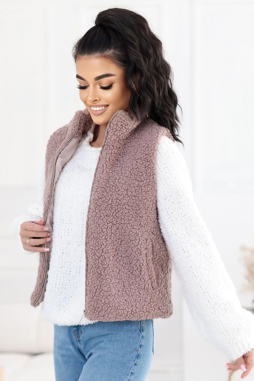 Women's Beige Stand Collar Faux Fur Vest-Women's Vest-beige-s-LeStyleParfait