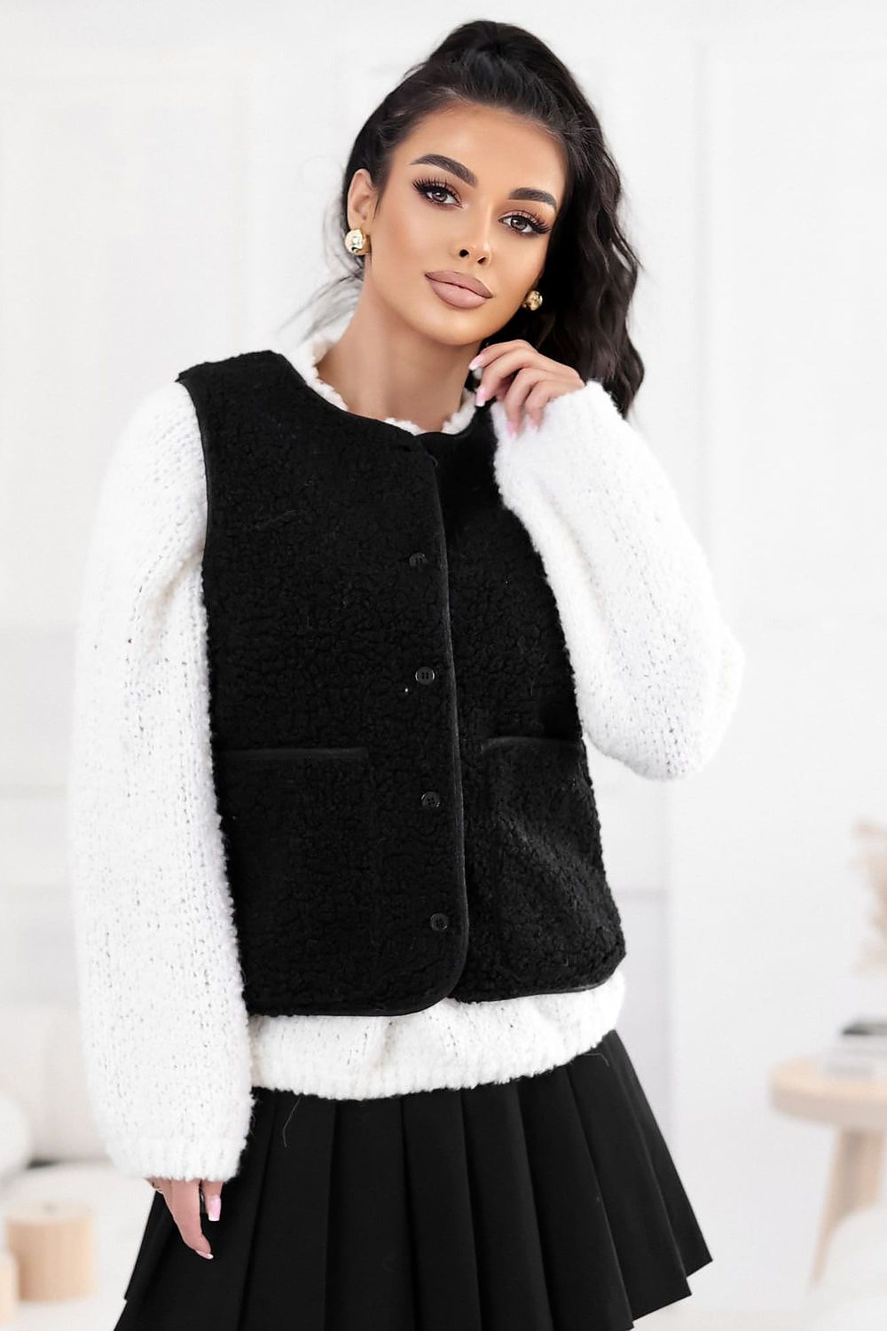 Women's Button-Front Crew Neck Teddy Vest-Women's Vest-black-s-LeStyleParfait