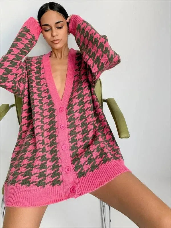 Women’s Houndstooth V-Neck Cardigan Sweater – Classic Pattern